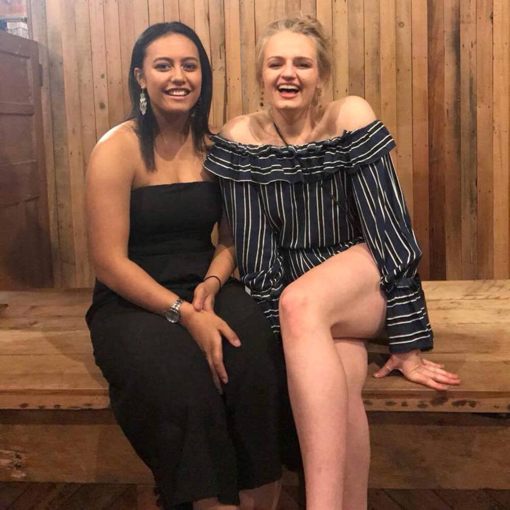 Meet your Posher, Isobel